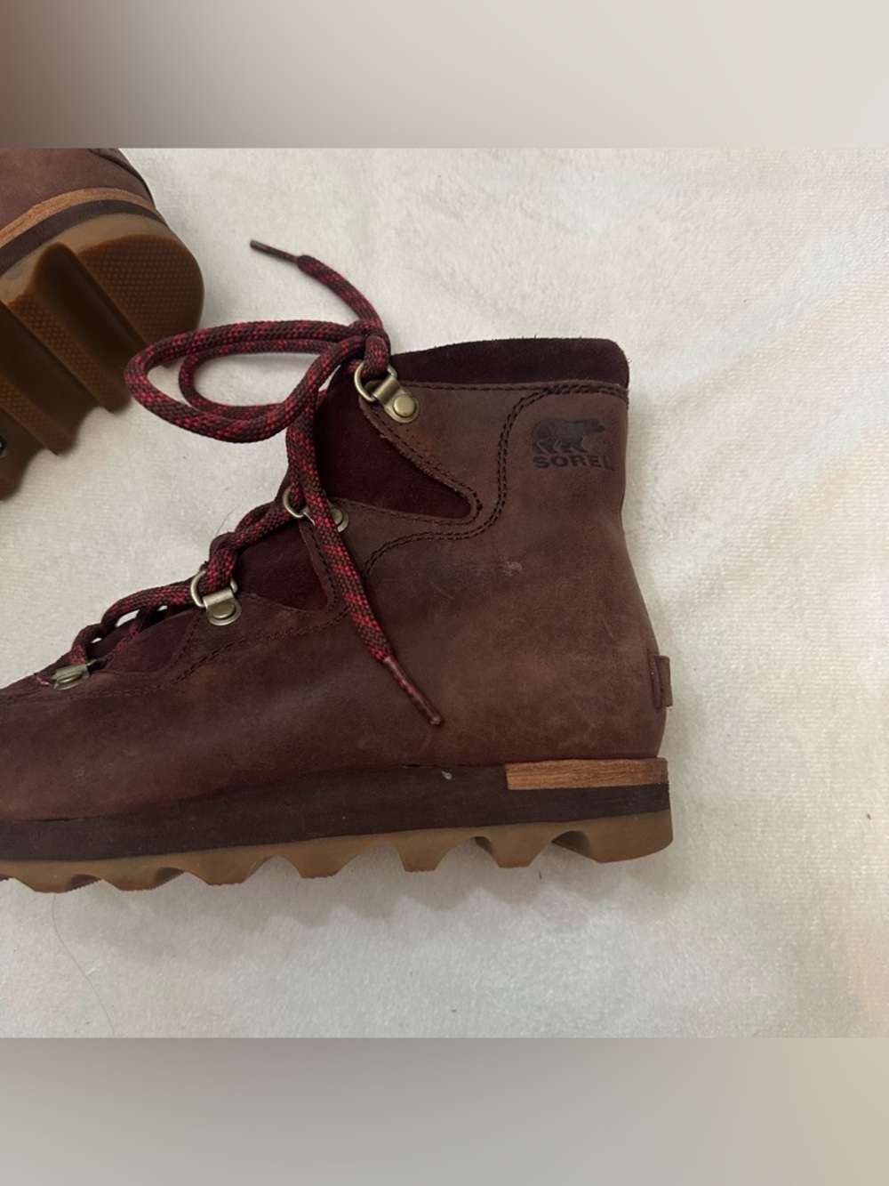 Sorel Women's Burgundy Sneakchic Alpine Boots Size 7.5 - Picture 7 of 10